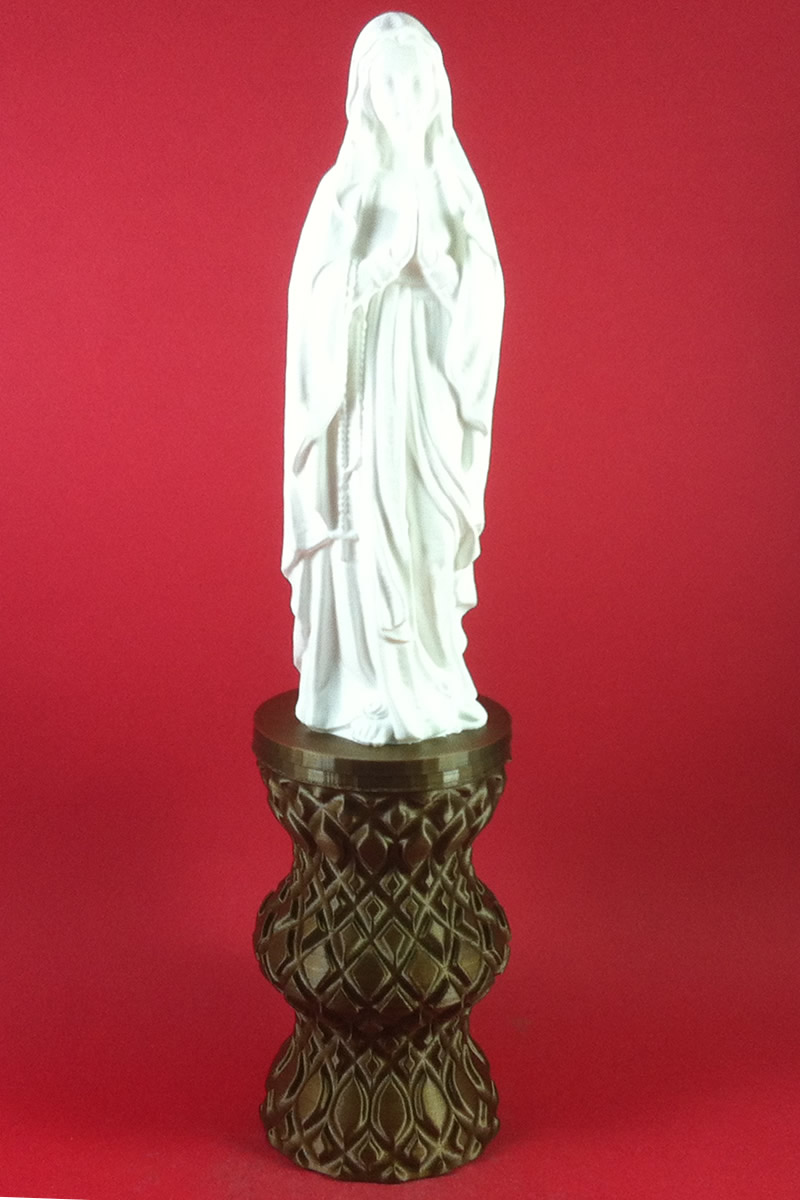 Άγαλμα Παναγίας σε καντήλι ψηφίδα χρυσό